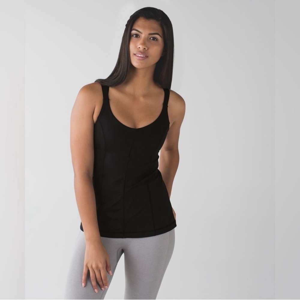 Lululemon hot top street tank SZ 4 - Picture 2 of 11